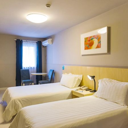 Jinjiang Inn Select Harbin Qiulin Yida Yiyuan Екстер'єр фото